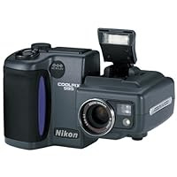 Nikon Coolpix 995 3.2MP Digital Camera with 4x Optical Zoom