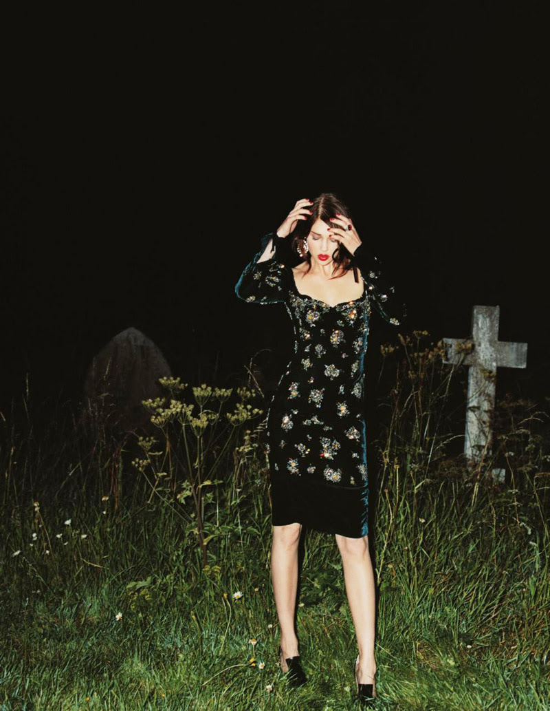 Fashion Model, Fashion editorials, Style inspiration, Fashion photography, Long hair, Halloween