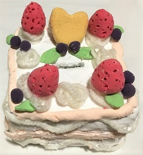 紙粘土貯金箱 ケーキの作り方 小学生女の子の夏休み工作におすすめ なんでも情報発信局