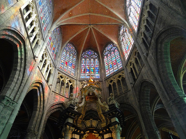 ノートルダム大聖堂 トゥルネー の画像 原寸画像検索