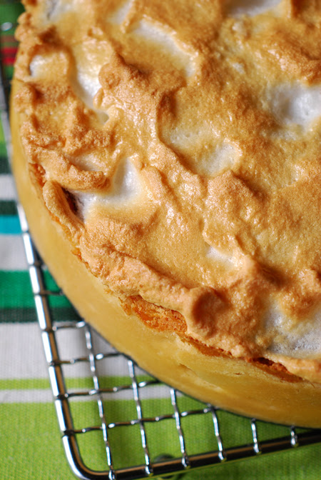 torta meringata con mele