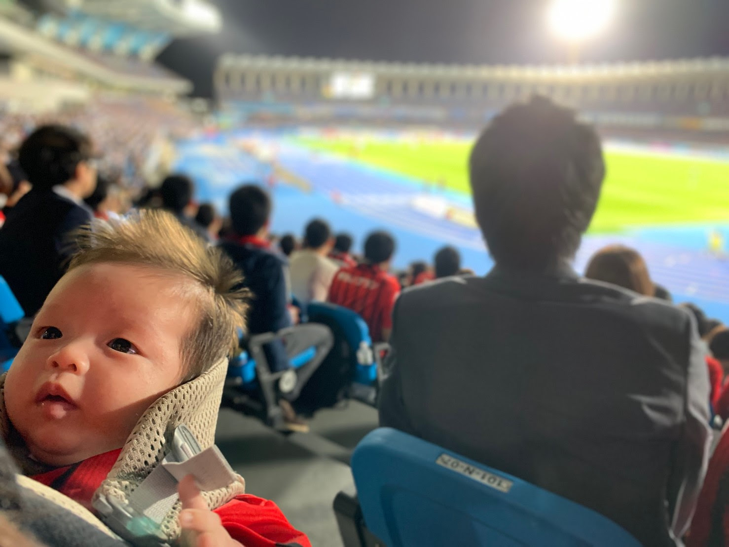 乳児を連れてjリーグ見に行ったら怒られたので医者にサッカー観戦の是非を聞いてみた 村上アシシが北海道コンサドーレ札幌とサッカー 日本代表を応援するブログ