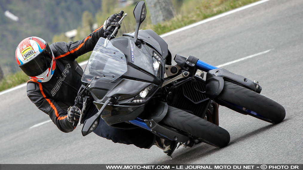 Roadster Essai Yamaha Niken Essayer La Moto Trois Roues C Est La Dompter