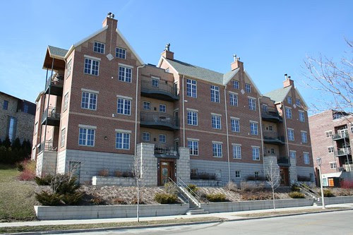 Commerce Bluff Condominiums