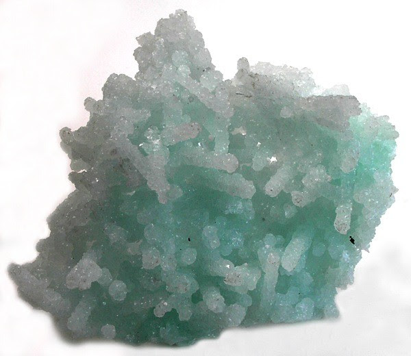 http://upload.wikimedia.org/wikipedia/commons/4/47/Prehnite-Laumontite-62816.jpg