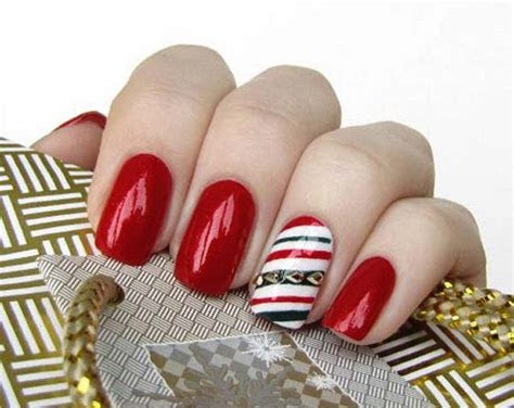 ideas   christmas manicure