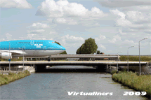 Boeing 747-400 KLM ASIA Cruzando Puente en EHAM