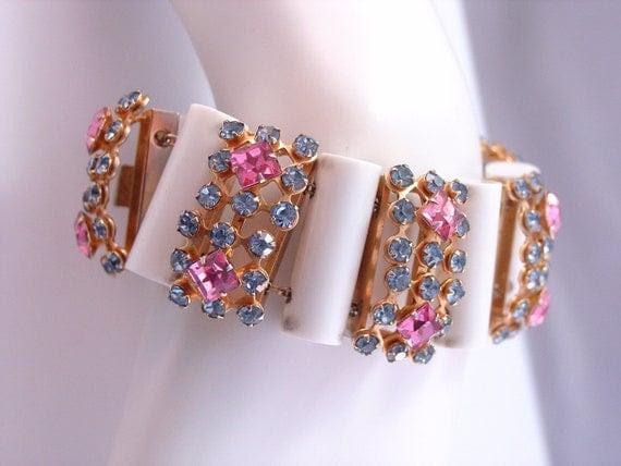 Wowzer Vintage Rhinestone Lucite Slide Bracelet Unusual Blue Pink Beauty