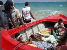 Patients being evacuated from the makeshift hospital in Putumattalan, Sri Lanka March 2009