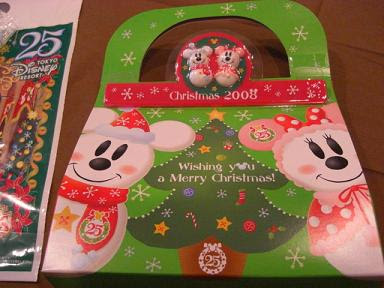 みんな欲しい ディズニーのクリスマスグッズ お菓子編 ディズニーリゾート De あそブログ