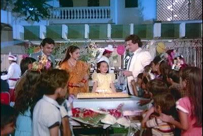 http://i347.photobucket.com/albums/p464/blogspot_images1/Sindoor/PDVD_032.jpg