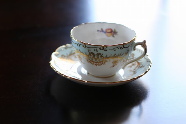 かわいいアンティークティーカップ コールポート 英国の食べ物と暮らし