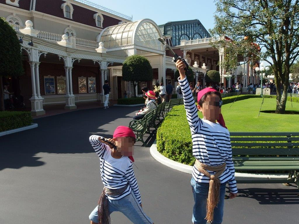 350円で出来る男の子の仮装 人気のコスチューム ハロウィンにも 東京ディズニーランド シー旅行の攻略ブログ Tdrおとく旅