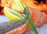 Os peixes 'gordos' : salmão, cavala, arenque ou sardinha