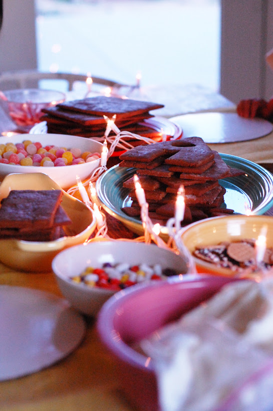 gingerbread house birthday party