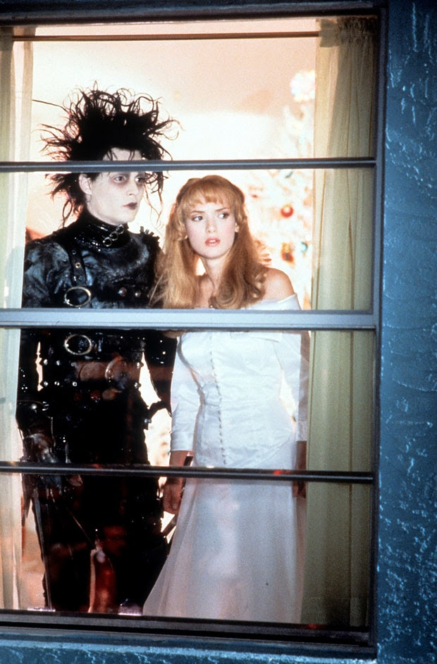 Edward Scissorhands (1990) | Winona Ryder's Most Iconic ...
