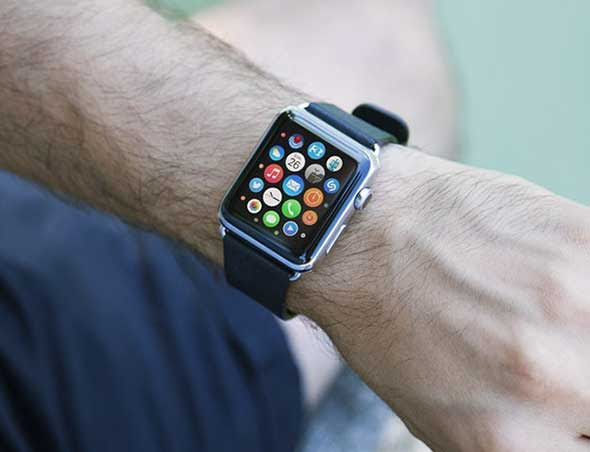10-9-High-Quality-Apple-Watch-Mock-ups-PSD