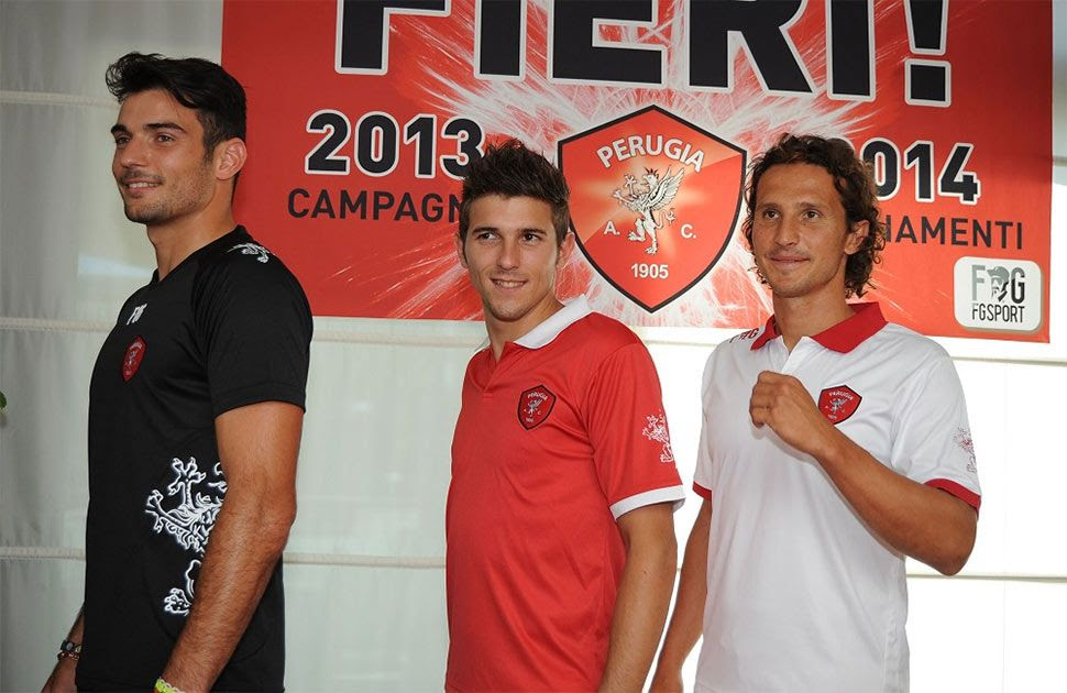 Perugia calcio, in vendita la nuova maglia - umbriajournal.com