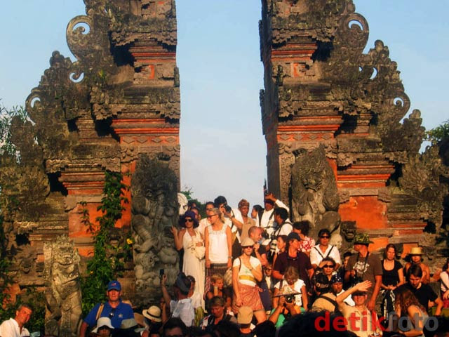 Ngaben Puri Ubud