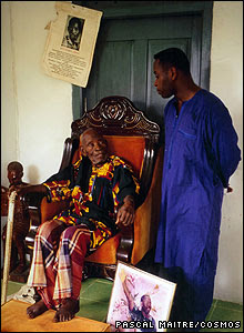 Ken Wiwa and his grandfather Pa Beesom Wiwa [Image: Pascal Maitre/Cosmos]