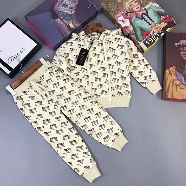 Gucci子供ジャージ上下セット キッズ子供服 ブランド ロゴパーカー オシャレ 長袖
