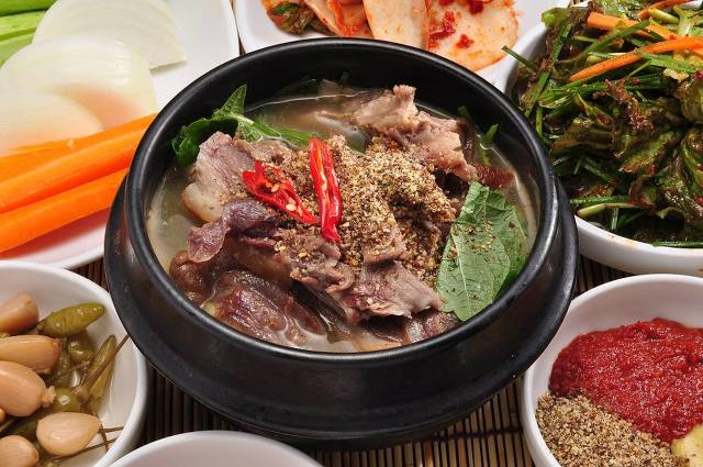 韓国には보신탕 補身湯 という犬鍋がある 여기저기 한국 ヨギチョギ韓国
