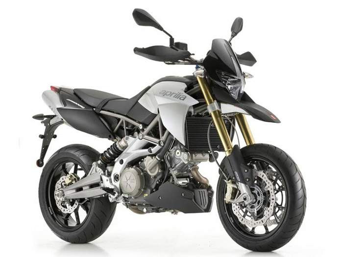 2009 Aprilia Dorsoduro 750 Picture