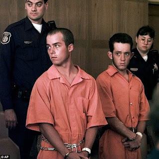 Russell Henderson (L) and Aaron McKinney (R)