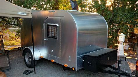 A travel trailer offers the best of both worlds, combining life in the great outdoors with creature comforts and modern conveniences. Big Teardrop Campers