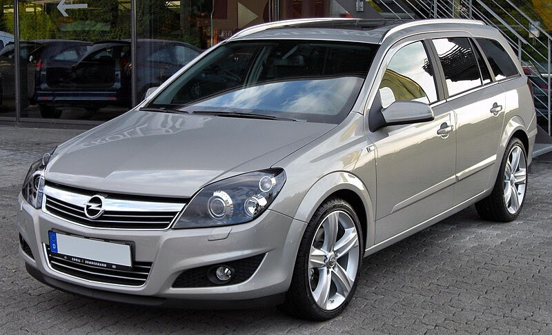 Opel Astra - compact Opel Astra H Caravan. Opel Astra - compact
