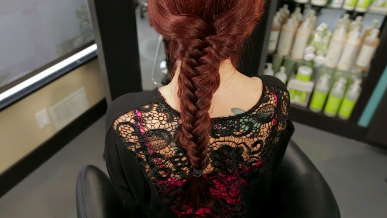 3 Ways to Braid Your Own Hair - wikiHow