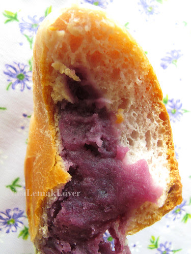Purple Sweet Potato buns 奶香紫薯面包