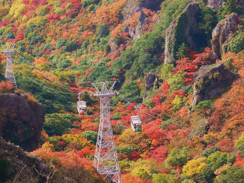 小豆島の紅葉名所 寒霞渓 はロープウェイアクセスで混雑知らず 香川県 トラベルjp 旅行ガイド