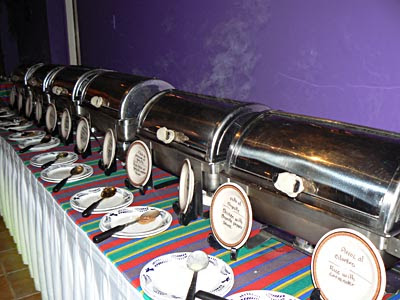 cloches du buffet du Sisal fermées.jpg