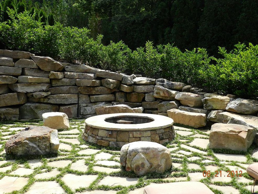 9 Ideas That\u002639;ll Convince You to Add a Fire Pit to Your Backyard HuffPost 9 Ideas That\u002639;ll Convince You to Add a Fire Pit to Your Backyard HuffPost
