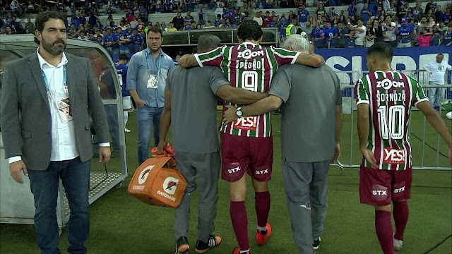 Fluminense perde a partida, seu atacante e a chance de se afastar da zona de rebaixamento