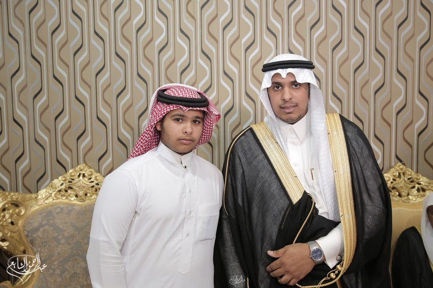 صـور أفــراح الفضل الزعاق بقاعة
