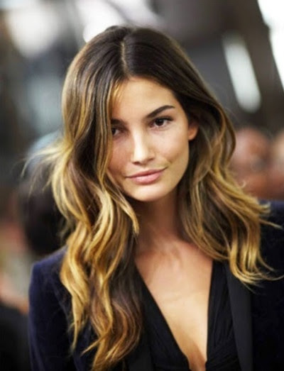Hairstyles of Spring & Summer: Loose waves, ponytails, side sweeps