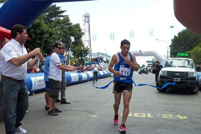 El esquelense Joaquín Arbe será seguramente uno de los atletas que se inscribirá para el maratón.