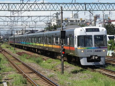 京王電鉄 ６