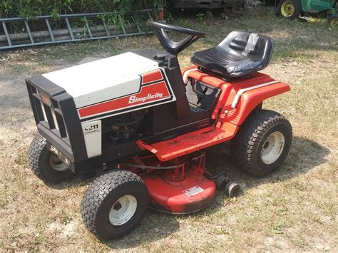 Hey i was wondering if you could put a seat above where the blades are and move the handles to make a zero turn riding lawn mower hey i was wondering if you could put a seat above where the blades are and move the handles to make a zero tur. 36 inch Simplicity Regent 4211 riding lawn mower - RonMowers