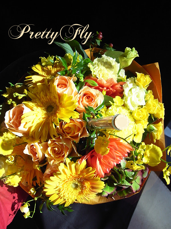 新郎新婦へのサプライズ花束 ご友人様から 花屋prettyfly プリティフライの花日記