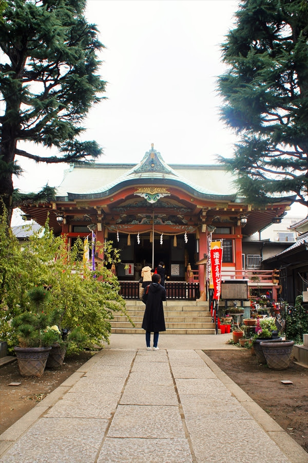 今戸神社で縁結びのパワースポット 招き猫まみれのお参りを体験 体験じゃぱん