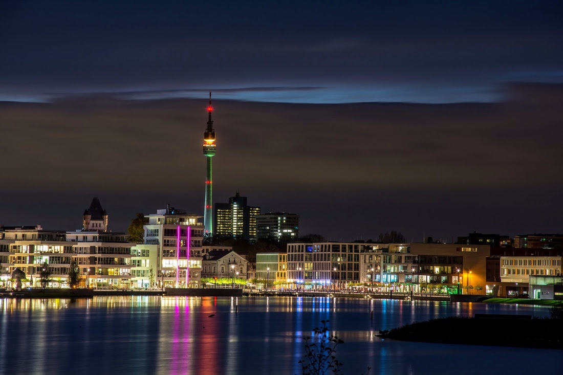 Phoenix-See bei Nacht - Ruhrgebiet.TV - Kultur und ...