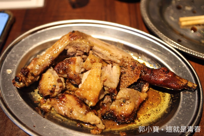 食記美食 福岡博多 ホームラン食堂 越晚越多人越熱鬧的博多筑紫口深夜食堂 大口喝酒大口吃肉放肆大吃的氣氛居酒屋 國外旅遊 福岡 大分 熊本縣go 食記美食 福岡博多 ホームラン食堂 越晚越多人越熱鬧的博多筑紫口深夜食堂 大口喝酒大口吃肉放肆大吃的氣氛
