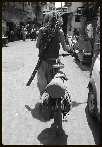 doviđenja-  firoze i will be back says da mir pan by firoze shakir photographerno1