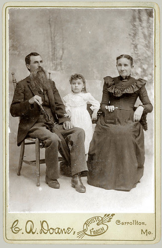 cabinet card Family in studio