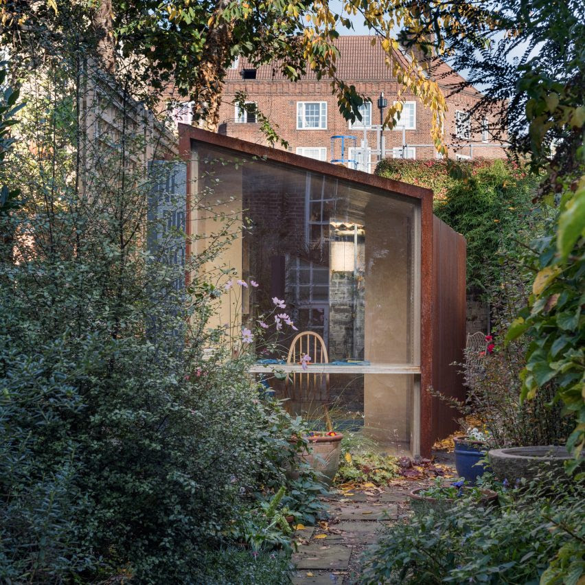 rug-room-dezeen-sq