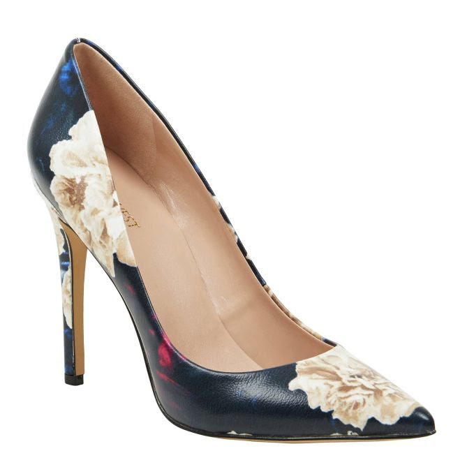 NINE WEST FROLIC