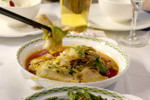 Sliced pork belly in mashed garlic sauce